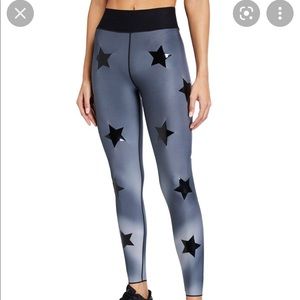 NWT Ultracor Hypercolor leggings